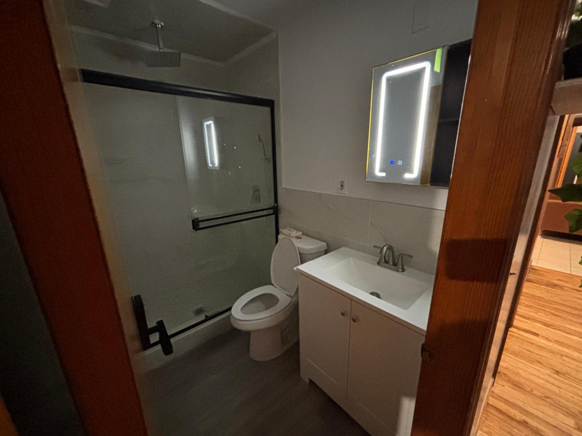 Capsule Hostel Ньюарк Екстер'єр фото